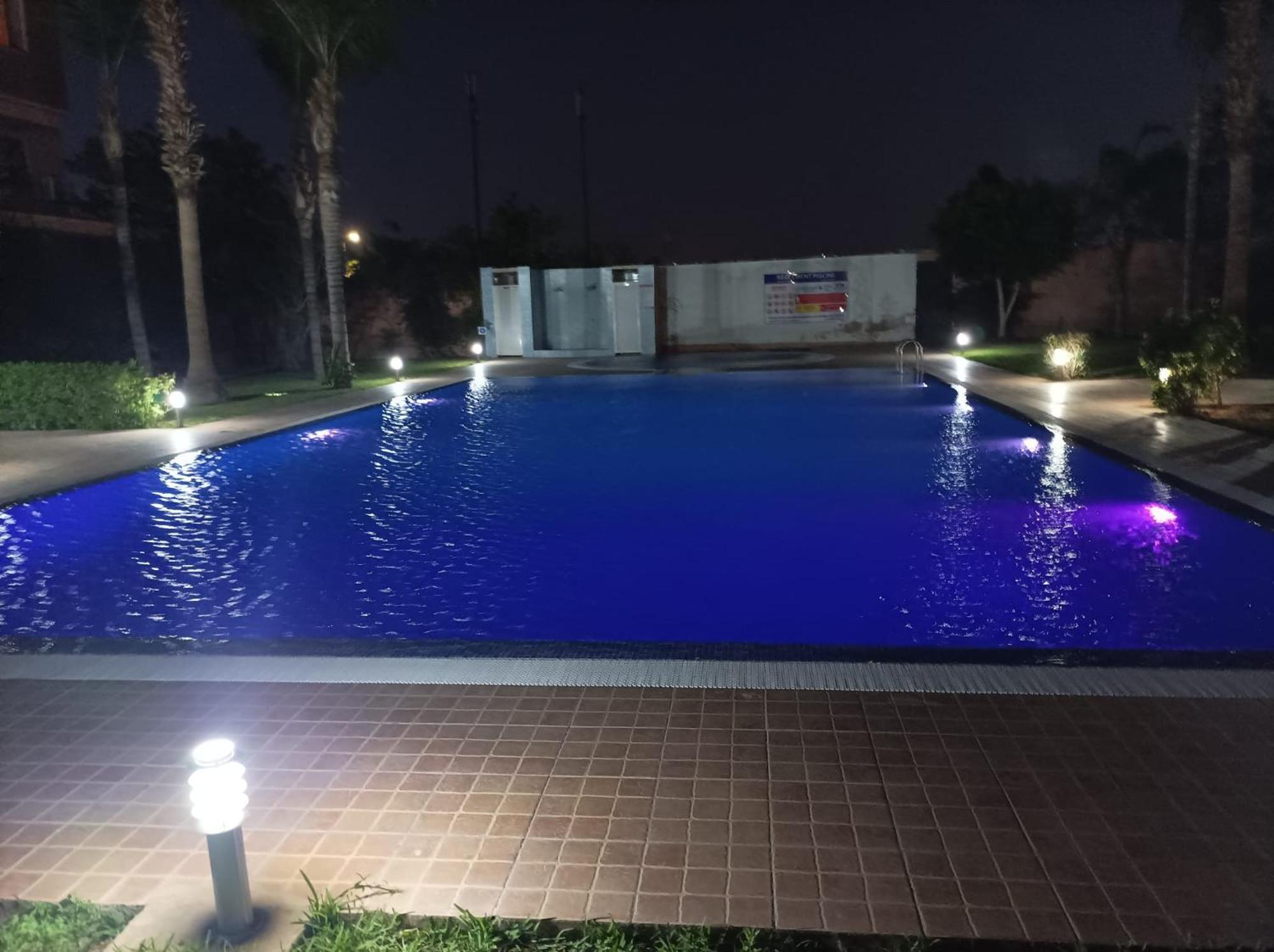 Appartement Haut Standing Vu Piscine Marrakesh Exteriör bild