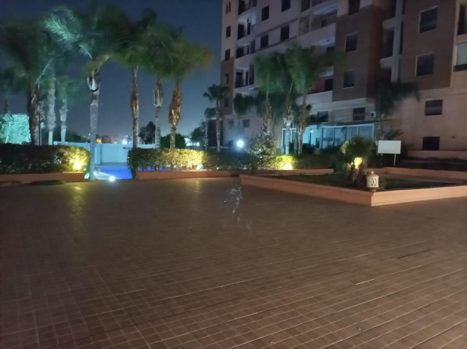Appartement Haut Standing Vu Piscine Marrakesh Exteriör bild